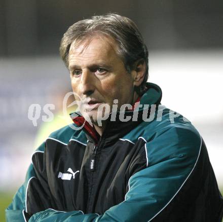 Fussball. Regionalliga. FC Kaernten gegen ASK Voitsberg. Trainer Johann Kiessner (Voitsberg).
Klagenfurt, 7.11.2008
Copyright Kuess

---
pressefotos, pressefotografie, kuess, qs, qspictures, sport, bild, bilder, bilddatenbank