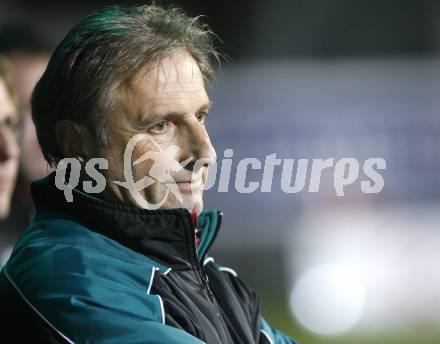 Fussball. Regionalliga. FC Kaernten gegen ASK Voitsberg. Trainer Johann Kiessner (Voitsberg).
Klagenfurt, 7.11.2008
Copyright Kuess

---
pressefotos, pressefotografie, kuess, qs, qspictures, sport, bild, bilder, bilddatenbank