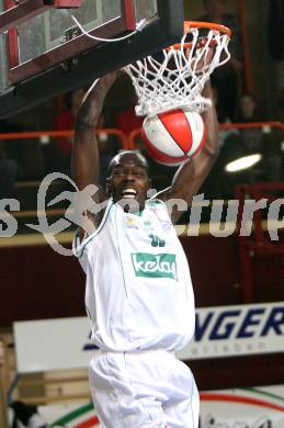 Basketball. Bundesliga. Kelag Woerthersee Piraten gegen BasketClubs Vienna. Brandon Hartley (Piraten). Klagenfurt, 8.11.2008
Foto: Nadja Kuess
---
pressefotos, pressefotografie, kuess, qs, qspictures, sport, bild, bilder, bilddatenbank