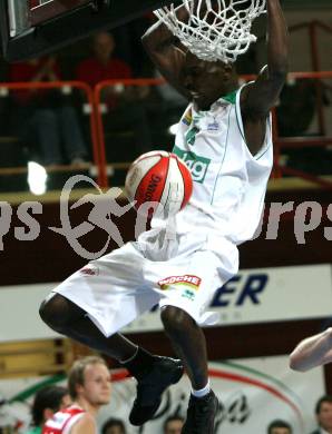 Basketball. Bundesliga. Kelag Woerthersee Piraten gegen BasketClubs Vienna. Brandon Hartley (Piraten). Klagenfurt, 8.11.2008
Foto: Nadja Kuess
---
pressefotos, pressefotografie, kuess, qs, qspictures, sport, bild, bilder, bilddatenbank