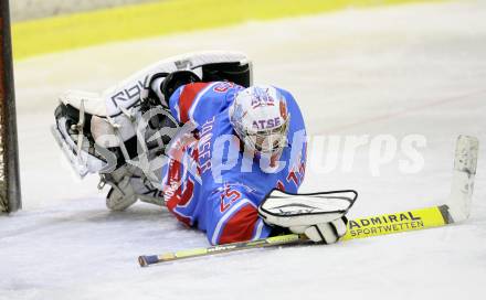 Eishockey Oberliga. Tarco Woelfe gegen ATSE Graz. Peter Rabanser (Graz).
Klagenfurt, 8.11.2008
Foto: Nadja Kuess

---
pressefotos, pressefotografie, kuess, qs, qspictures, sport, bild, bilder, bilddatenbank