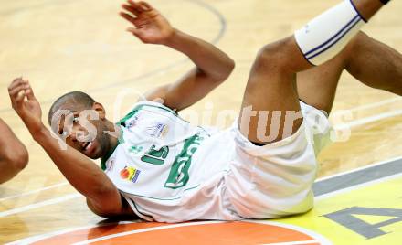 Basketball. Bundesliga. Kelag Woerthersee Piraten gegen BasketClubs Vienna. Tim Burnette (Piraten). Klagenfurt, 8.11.2008
Foto: Nadja Kuess
---
pressefotos, pressefotografie, kuess, qs, qspictures, sport, bild, bilder, bilddatenbank