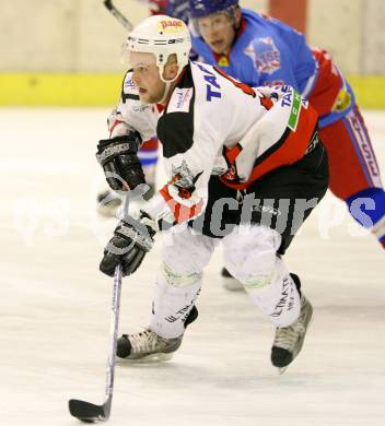 Eishockey Oberliga. Tarco Woelfe gegen ATSE Graz. Peter Mateicka (Tarco).
Klagenfurt, 8.11.2008
Foto: Nadja Kuess


---
pressefotos, pressefotografie, kuess, qs, qspictures, sport, bild, bilder, bilddatenbank