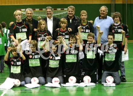 Handball Bundesliga. HCK59 gegen SVVW Klagenfurt. Ehrung fuer die Sieger beim Internationalen Nachwuchshandballturnier in Schweden durch Sportlandesrat Peter Kaiser. Klagenfurt, am 8.11.2008.
Copyright Kuess

---
pressefotos, pressefotografie, kuess, qs, qspictures, sport, bild, bilder, bilddatenbank