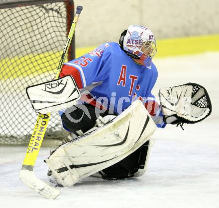 Eishockey Oberliga. Tarco Woelfe gegen ATSE Graz. Peter Rabanser (Graz).
Klagenfurt, 8.11.2008
Foto: Nadja Kuess

---
pressefotos, pressefotografie, kuess, qs, qspictures, sport, bild, bilder, bilddatenbank