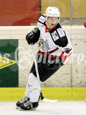 Eishockey Oberliga. Tarco Woelfe gegen ATSE Graz. Paul Eggenberger (Tarco).
Klagenfurt, 8.11.2008
Foto: Nadja Kuess

---
pressefotos, pressefotografie, kuess, qs, qspictures, sport, bild, bilder, bilddatenbank