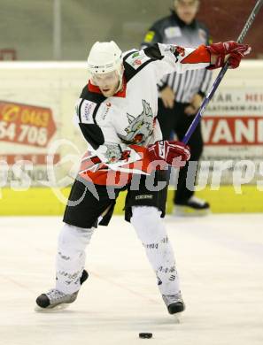 Eishockey Oberliga. Tarco Woelfe gegen ATSE Graz. Mateusz Mrozek (Tarco).
Klagenfurt, 8.11.2008
Foto: Nadja Kuess

---
pressefotos, pressefotografie, kuess, qs, qspictures, sport, bild, bilder, bilddatenbank