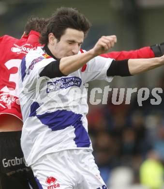 Fussball. Regionalliga. SAK gegen TSV Hartberg. Dzeko Ognjen (SAK), Buerger Patrick(Hartberg).
Klagenfurt, 8.11.2008
Copyright Kuess

---
pressefotos, pressefotografie, kuess, qs, qspictures, sport, bild, bilder, bilddatenbank