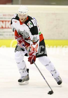 Eishockey Oberliga. Tarco Woelfe gegen ATSE Graz. Mateusz Mrozek (Tarco).
Klagenfurt, 8.11.2008
Foto: Nadja Kuess

---
pressefotos, pressefotografie, kuess, qs, qspictures, sport, bild, bilder, bilddatenbank