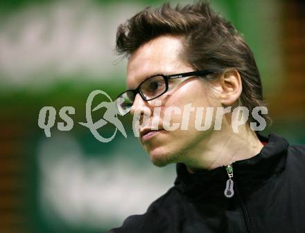 Handball Bundesliga. HCK59 gegen SVVW Klagenfurt. Trainer Michael Pontasch-Mueller (HCK). Klagenfurt, am 8.11.2008.
Copyright Kuess

---
pressefotos, pressefotografie, kuess, qs, qspictures, sport, bild, bilder, bilddatenbank