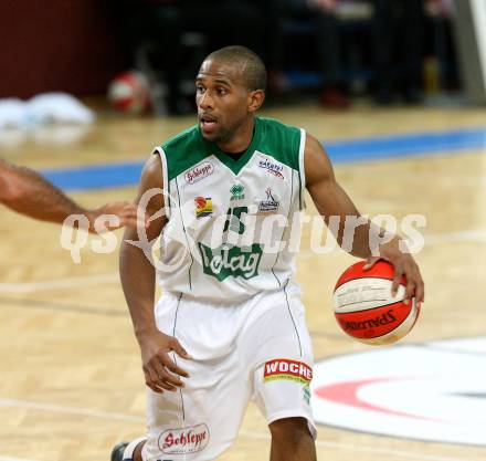 Basketball. Bundesliga. Kelag Woerthersee Piraten gegen BasketClubs Vienna. Tim Burnette  (Piraten). Klagenfurt, 8.11.2008
Foto: Nadja Kuess
---
pressefotos, pressefotografie, kuess, qs, qspictures, sport, bild, bilder, bilddatenbank