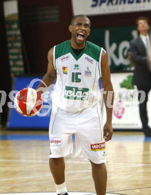 Basketball. Bundesliga. Kelag Woerthersee Piraten gegen BasketClubs Vienna. Tim Burnette (Piraten). Klagenfurt, 8.11.2008
Foto: Nadja Kuess
---
pressefotos, pressefotografie, kuess, qs, qspictures, sport, bild, bilder, bilddatenbank