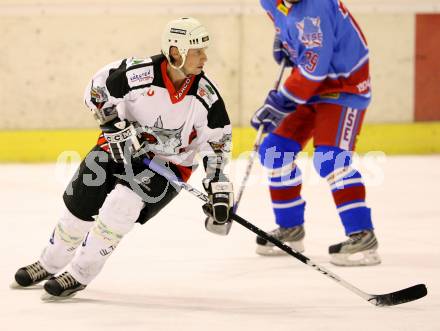 Eishockey Oberliga. Tarco Woelfe gegen ATSE Graz. Alex Czechner (Tarco).
Klagenfurt, 8.11.2008
Foto: Nadja Kuess

---
pressefotos, pressefotografie, kuess, qs, qspictures, sport, bild, bilder, bilddatenbank