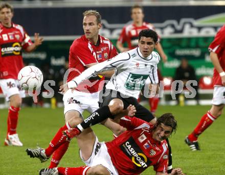 Fussball. Tipp3-Bundesliga. SK Austria Kelag Kaernten  gegen Cashpoint SCR Altach. Rocha Sobrinho Filho Adi (Austria Kaernten), Sereinig Daniel (Altach). Klagenfurt, 12.11.2008. 
Copyright Kuess

---
pressefotos, pressefotografie, kuess, qs, qspictures, sport, bild, bilder, bilddatenbank