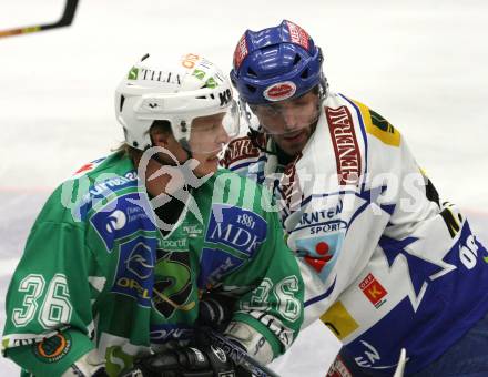 EBEL. Eishockey Bundesliga. EC Pasut VSV gegen HDD TILIA Olimpija Ljubljana (Laibach). Nikolas Petrik (VSV), Pasi Pertilaeinen (Ljubljana). Villach, am 11.11.2008.
Foto: Nadja Kuess
---
pressefotos, pressefotografie, kuess, qs, qspictures, sport, bild, bilder, bilddatenbank