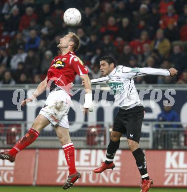 Fussball. Tipp3-Bundesliga. SK Austria Kelag Kaernten  gegen Cashpoint SCR Altach. Rocha Sobrinho Filho Adi  (Austria Kaernten), Daniel Sereinig (Altach). Klagenfurt, 12.11.2008. 
Copyright Kuess

---
pressefotos, pressefotografie, kuess, qs, qspictures, sport, bild, bilder, bilddatenbank