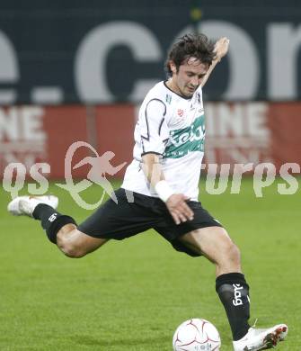 Fussball. Tipp3-Bundesliga. SK Austria Kelag Kaernten  gegen Cashpoint SCR Altach. Juergen Pichorner (Austria Kaernten). Klagenfurt, 12.11.2008. 
Copyright Kuess

---
pressefotos, pressefotografie, kuess, qs, qspictures, sport, bild, bilder, bilddatenbank