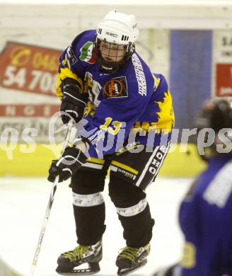 Dameneishockey. DEBL. DEC Dragons Klagenfurt gegen Gipsy Girls Villach. Manuela Krall (Gipsy Girls). Klagenfurt, 11.11.2008.
Foto: Kuess
---
pressefotos, pressefotografie, kuess, qs, qspictures, sport, bild, bilder, bilddatenbank