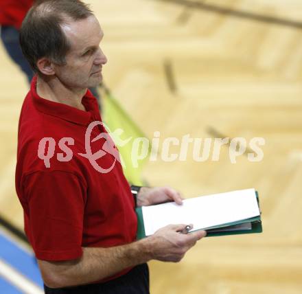 Volleyball Europacup. VBK Lowen gegen LM Tourcoing. Beppo Huber (VBK Loewen). Klagenfurt, am 13.11.2008.
Foto: Kuess
---
pressefotos, pressefotografie, kuess, qs, qspictures, sport, bild, bilder, bilddatenbank