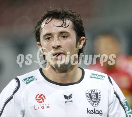 Fussball. Tipp3-Bundesliga. SK Austria Kelag Kaernten  gegen Cashpoint SCR Altach. Juergen Pichorner (Austria Kaernten). Klagenfurt, 12.11.2008. 
Copyright Kuess

---
pressefotos, pressefotografie, kuess, qs, qspictures, sport, bild, bilder, bilddatenbank