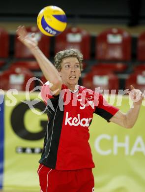 Volleyball Europacup. VBK Lowen gegen LM Tourcoing. Taylor Evans (VBK Loewen). Klagenfurt, am 13.11.2008.
Foto: Kuess
---
pressefotos, pressefotografie, kuess, qs, qspictures, sport, bild, bilder, bilddatenbank