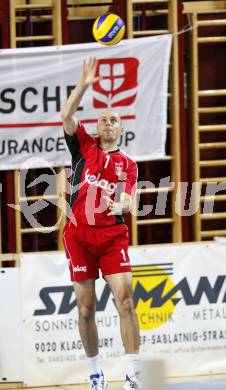 Volleyball Europacup. VBK Lowen gegen LM Tourcoing. Zhivko Kolev (VBK Loewen). Klagenfurt, am 13.11.2008.
Foto: Kuess
---
pressefotos, pressefotografie, kuess, qs, qspictures, sport, bild, bilder, bilddatenbank