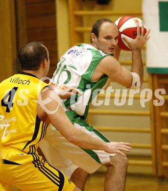 Basketball Kaerntner Liga. KOS gegen ABC Villach. Orion Kodemo (KOS),  Muhamed Voljevica (Villach). Klagenfurt, am 13.11.2008.
Foto: Kuess

---
pressefotos, pressefotografie, kuess, qs, qspictures, sport, bild, bilder, bilddatenbank