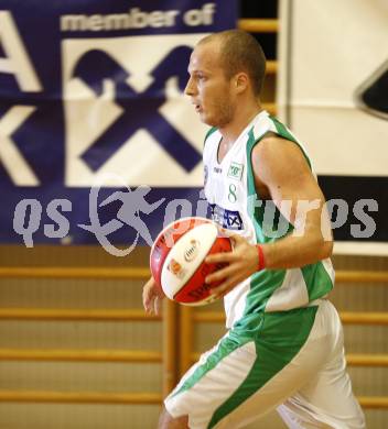 Basketball Kaerntner Liga. KOS gegen ABC Villach. Davor Sattler (KOS). Klagenfurt, am 8.11.2008.
Foto: Kuess

---
pressefotos, pressefotografie, kuess, qs, qspictures, sport, bild, bilder, bilddatenbank