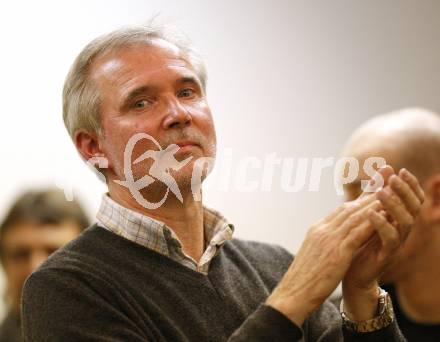 Basketball Kaerntner Liga. KOS gegen ABC Villach. Danilo Prusnik (KOS). Klagenfurt, am 13.11.2008.
Foto: Kuess

---
pressefotos, pressefotografie, kuess, qs, qspictures, sport, bild, bilder, bilddatenbank