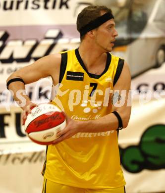 Basketball Kaerntner Liga. KOS gegen ABC Villach. Markus Pachernig (Villach). Klagenfurt, am 13.11.2008.
Foto: Kuess

---
pressefotos, pressefotografie, kuess, qs, qspictures, sport, bild, bilder, bilddatenbank