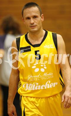 Basketball Kaerntner Liga. KOS gegen ABC Villach. Spielertrainer Georg Seidel (Villach). Klagenfurt, am 13.11.2008.
Foto: Kuess

---
pressefotos, pressefotografie, kuess, qs, qspictures, sport, bild, bilder, bilddatenbank