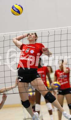 Volleyball MEVZA. ATSC Wildcats gegen OK HIT Nova Gorica.  Christine Stuermer (Wildcats). Klagenfurt, 15.11.2008. 
Copyright Kuess

---
pressefotos, pressefotografie, kuess, qs, qspictures, sport, bild, bilder, bilddatenbank