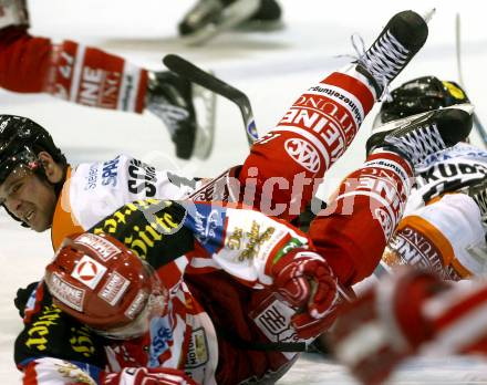 EBEL. Eishockey Bundesliga. KAC gegen  EC GRAZ 99ers. GEIER Stefan (KAC), SCHIECHL Michael (Graz). Klagenfurt, am 16.11.2008.
Foto: Kuess 

---
pressefotos, pressefotografie, kuess, qs, qspictures, sport, bild, bilder, bilddatenbank