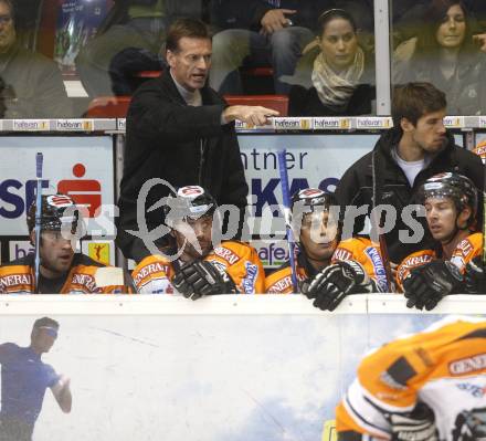 EBEL. Eishockey Bundesliga. KAC gegen  EC GRAZ 99ers. Trainer Bill Gilligan (Graz). Klagenfurt, am 16.11.2008.
Foto: Kuess 

---
pressefotos, pressefotografie, kuess, qs, qspictures, sport, bild, bilder, bilddatenbank