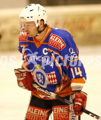 Eishockey CHL Carinthian Hokey League. Testspiel  1. EHC Althofen gegen Gummern. Spielertrainer Patrik Kogler (Gummern). Althofen, am 15.11.2008.
Foto: Kuess 

---
pressefotos, pressefotografie, kuess, qs, qspictures, sport, bild, bilder, bilddatenbank