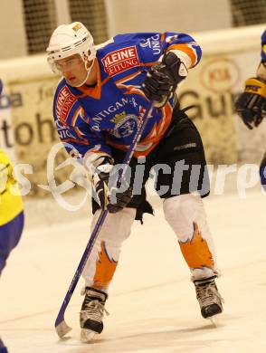 Eishockey CHL Carinthian Hokey League. Testspiel  1. EHC Althofen gegen Gummern. Manuel Urschitz (Gummern). Althofen, am 15.11.2008.
Foto: Kuess 

---
pressefotos, pressefotografie, kuess, qs, qspictures, sport, bild, bilder, bilddatenbank