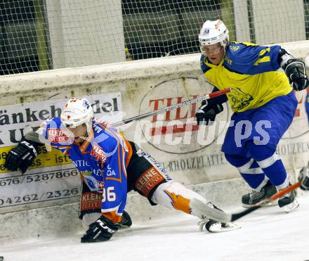 Eishockey CHL Carinthian Hokey League. Testspiel  1. EHC Althofen gegen Gummern. Christopher Petritsch (Althofen), Manuel Moser (Gummern). Althofen, am 15.11.2008.
Foto: Kuess 

---
pressefotos, pressefotografie, kuess, qs, qspictures, sport, bild, bilder, bilddatenbank