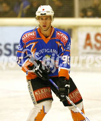 Eishockey CHL Carinthian Hokey League. Testspiel  1. EHC Althofen gegen Gummern. Manuel Moser (Gummern). Althofen, am 15.11.2008.
Foto: Kuess 

---
pressefotos, pressefotografie, kuess, qs, qspictures, sport, bild, bilder, bilddatenbank