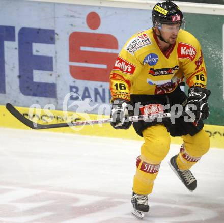 EBEL. Eishockey Bundesliga. EC Pasut VSV gegen EV Vienna Capitals. HEALEY Paul (Capitals). Villach, am 21.11.2008.
Foto: Kuess 


---
pressefotos, pressefotografie, kuess, qs, qspictures, sport, bild, bilder, bilddatenbank