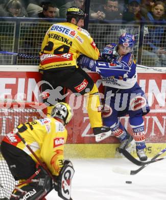 EBEL. Eishockey Bundesliga. EC Pasut VSV gegen EV Vienna Capitals. TOFF Nico (VSV), WERENKA Darcy, LABBE Jean-Francois (Capitals). Villach, am 21.11.2008.
Foto: Kuess

---
pressefotos, pressefotografie, kuess, qs, qspictures, sport, bild, bilder, bilddatenbank