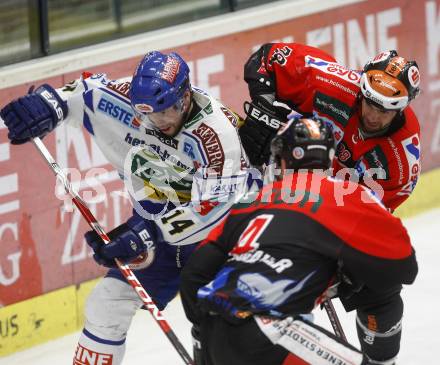 EBEL. Eishockey Bundesliga. EC Pasut VSV gegen HC TWK Innsbruck "Die Haie". Justin Mapletoft,  (VSV), Alan Letang (Innsbruck). Villach, am 25.11.2008.
Foto: Kuess 

---
pressefotos, pressefotografie, kuess, qs, qspictures, sport, bild, bilder, bilddatenbank