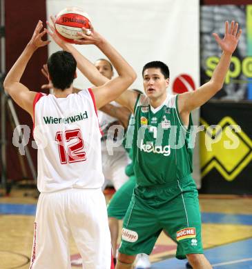 Basketball Bundesliga. Kelag Woerthersee Piraten gegen Traiskirchen Lions. Bernhard Weber (Piraten). Klagenfurt, am 24.11.2008.
Foto: Nadja Kuess 

---
pressefotos, pressefotografie, kuess, qs, qspictures, sport, bild, bilder, bilddatenbank