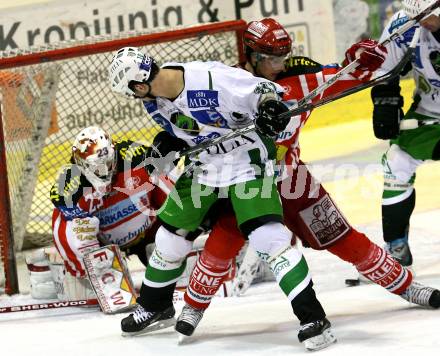 EBEL. Eishockey Bundesliga. KAC gegen  HDD TILIA Olimpija Ljubljana. ENZENHOFER Hannes, REICHEL Johannes (KAC), YAREMA Brendan (Ljubljana). Klagenfurt, am 25.11.2008.
Foto: Nadja Kuess

---
pressefotos, pressefotografie, kuess, qs, qspictures, sport, bild, bilder, bilddatenbank