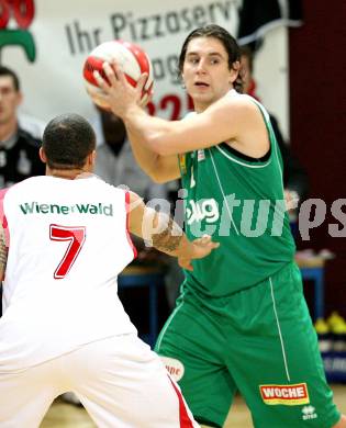 Basketball Bundesliga. Kelag Woerthersee Piraten gegen Traiskirchen Lions. Andreas Kuttnig (Piraten). Klagenfurt, am 24.11.2008.
Foto: Nadja Kuess

---
pressefotos, pressefotografie, kuess, qs, qspictures, sport, bild, bilder, bilddatenbank