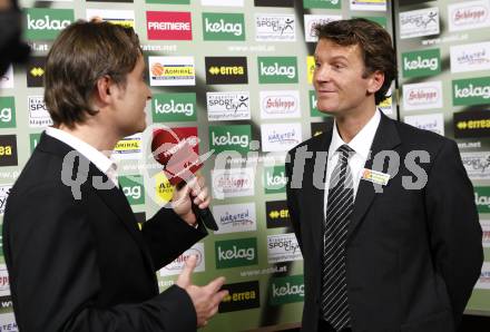 Basketball Bundesliga. Kelag Woerthersee Piraten gegen Traiskirchen Lions. Trainer Matthias Fischer (Piraten) beim Interview. Klagenfurt, am 24.11.2008.
Foto: Kuess 

---
pressefotos, pressefotografie, kuess, qs, qspictures, sport, bild, bilder, bilddatenbank