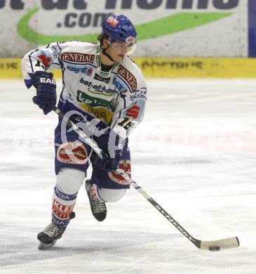 EBEL. Eishockey Bundesliga. EC Pasut VSV gegen HC TWK Innsbruck "Die Haie". Stefan Bacher (VSV). Villach, am 25.11.2008.
Foto: Kuess 

---
pressefotos, pressefotografie, kuess, qs, qspictures, sport, bild, bilder, bilddatenbank