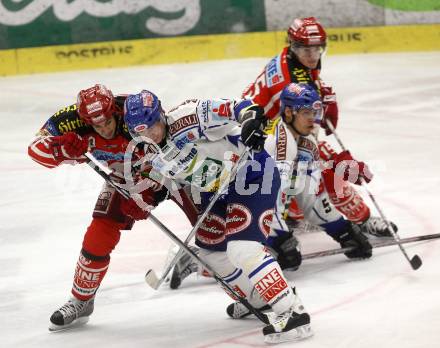 EBEL. Eishockey Bundesliga. EC Pasut VSV gegen EC KAC. Robby Sandrock, Thomas Raffl, Warren Norris, Paul Schellander (VSV), Warren Norris, Paul Schellander  (KAC). Villach, am 28.11.2008.
Foto: Kuess 
Foto: Kuess

---
pressefotos, pressefotografie, kuess, qs, qspictures, sport, bild, bilder, bilddatenbank