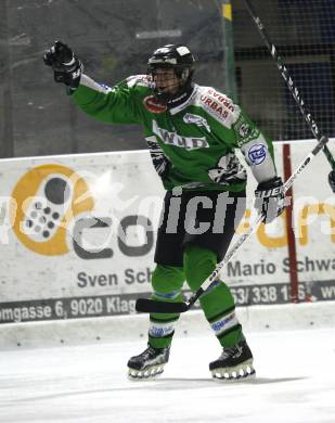 Eishockey. CHL Ost. VST Adler Wild Voelkermarkt gegen USC Velden. Benjamin Reichart (Voelkermarkt). Voelkermarkt, 29.11.2008
Foto: Kuess
---
pressefotos, pressefotografie, kuess, qs, qspictures, sport, bild, bilder, bilddatenbank