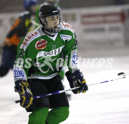 Eishockey. CHL Ost. VST Adler Wild Voelkermarkt gegen USC Velden. Alexander Schein (Voelkermarkt). Voelkermarkt, 29.11.2008
Foto: Kuess
---
pressefotos, pressefotografie, kuess, qs, qspictures, sport, bild, bilder, bilddatenbank