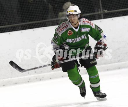 Eishockey. CHL Ost. VST Adler Wild Voelkermarkt gegen USC Velden. Ziga Petac (Voelkermarkt). Voelkermarkt, 29.11.2008
Foto: Kuess
---
pressefotos, pressefotografie, kuess, qs, qspictures, sport, bild, bilder, bilddatenbank